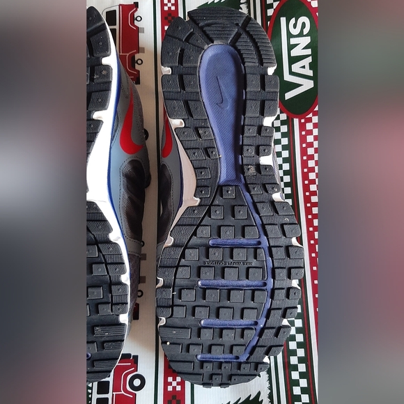 Nike Dual Fusion ST2 Running Shoes - Picture 13 of 13